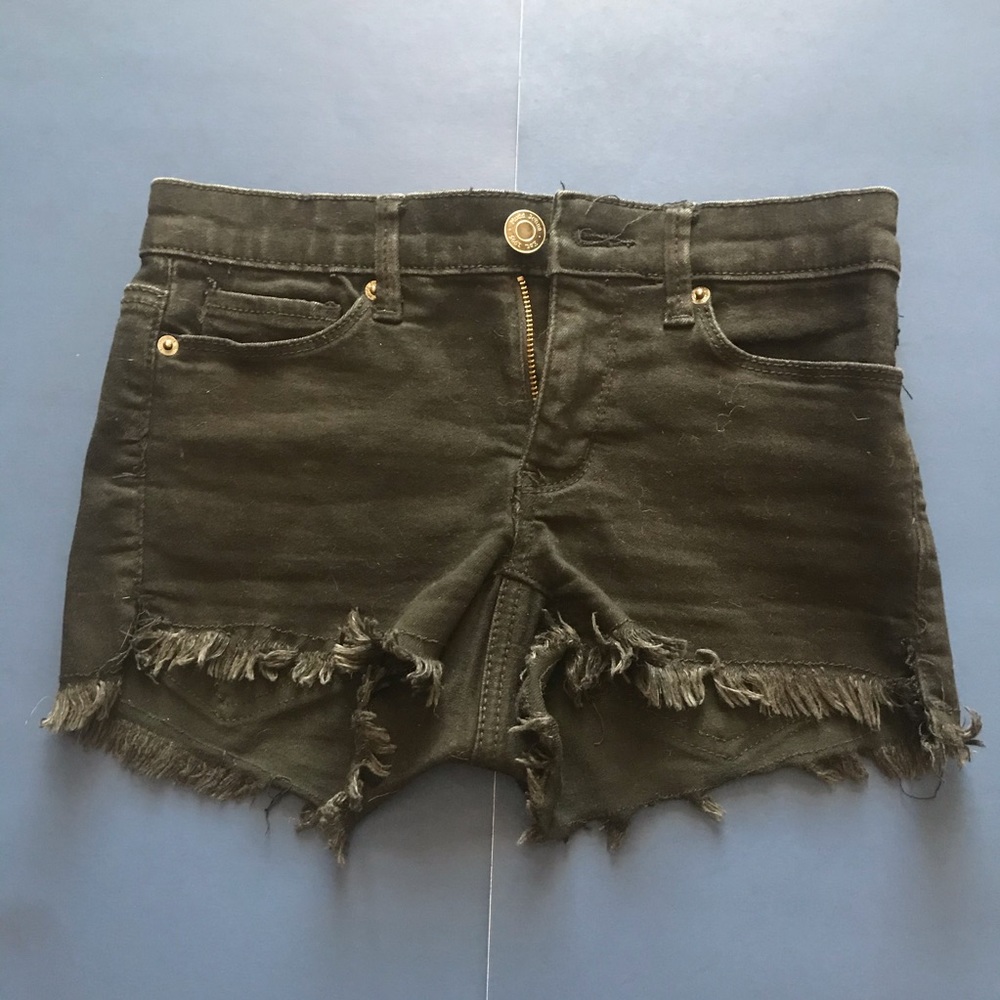 Black Frayed Shorts🌙